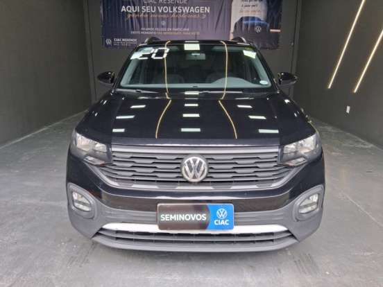 VOLKSWAGEN-T-CROSS-2020