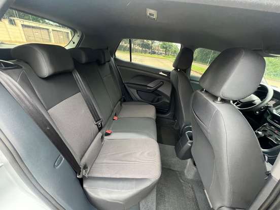 VOLKSWAGEN-T-CROSS-2022