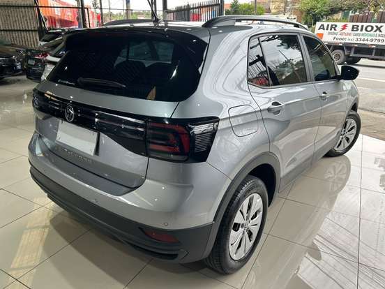 VOLKSWAGEN-T-CROSS-2023