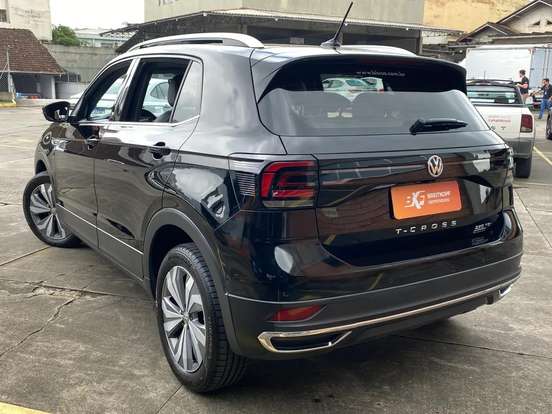 VOLKSWAGEN-T-CROSS-1.4 250 TSI TOTAL FLEX HIGHLINE AUTOMÁTICO VOLKSWAGEN-T-CROSS-2020