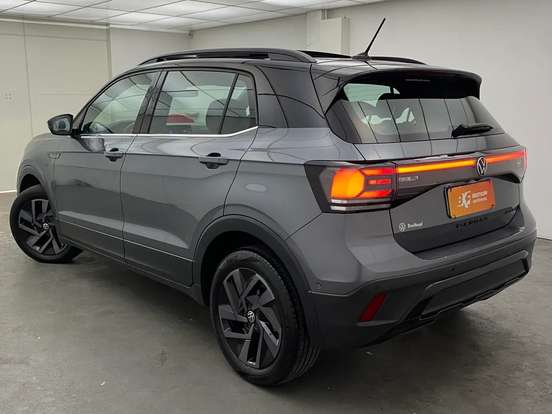 VOLKSWAGEN-T-CROSS-2024