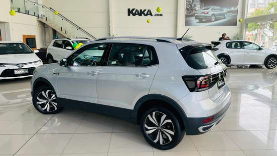 VOLKSWAGEN-T-CROSS-2023