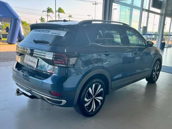 VOLKSWAGEN-T-CROSS-2022