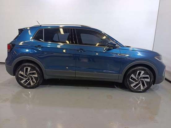 VOLKSWAGEN-T-CROSS-1.4 250 TSI TOTAL FLEX HIGHLINE AUTOMÁTICO VOLKSWAGEN-T-CROSS-2025
