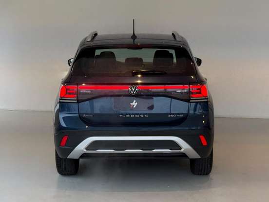 VOLKSWAGEN-T-CROSS-2024