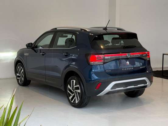 VOLKSWAGEN-T-CROSS-2024