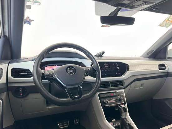 VOLKSWAGEN-T-CROSS-1.4 250 TSI TOTAL FLEX HIGHLINE AUTOMÁTICO VOLKSWAGEN-T-CROSS-2019