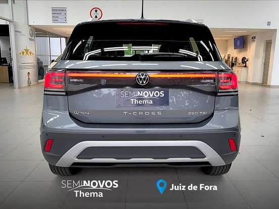 VOLKSWAGEN-T-CROSS-1.4 250 TSI TOTAL FLEX HIGHLINE AUTOMÁTICO VOLKSWAGEN-T-CROSS-2024