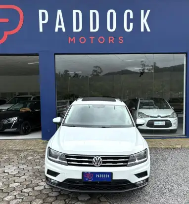 VOLKSWAGEN-TIGUAN-2018