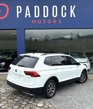 VOLKSWAGEN-TIGUAN-2018