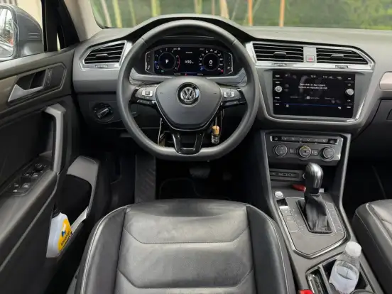 VOLKSWAGEN-TIGUAN-1.4 250 TSI TOTAL FLEX ALLSPACE TIPTRONIC VOLKSWAGEN-TIGUAN-2019