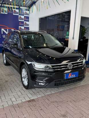 VOLKSWAGEN-TIGUAN-2019