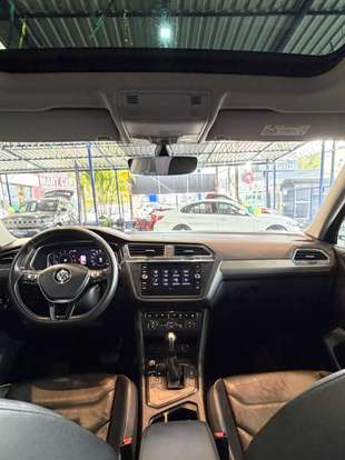 VOLKSWAGEN-TIGUAN-2019