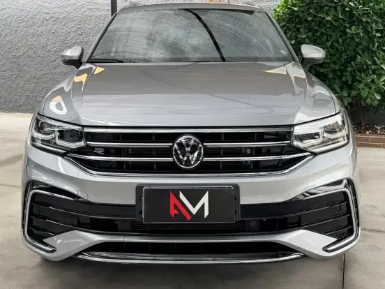 VOLKSWAGEN-TIGUAN-2.0 300 TSI GASOLINA ALLSPACE R-LINE AUTOMÁTICO VOLKSWAGEN-TIGUAN-2024