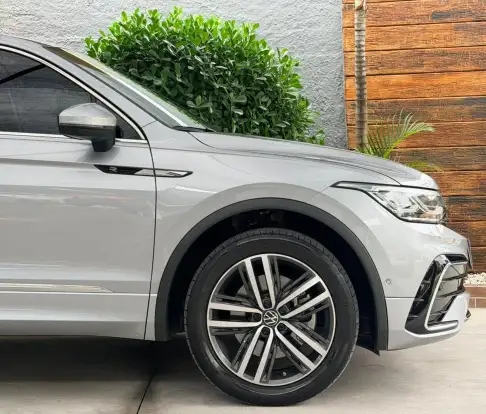 VOLKSWAGEN-TIGUAN-2024