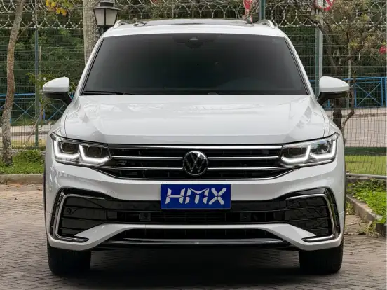 VOLKSWAGEN-TIGUAN-2.0 300 TSI GASOLINA ALLSPACE R-LINE AUTOMÁTICO VOLKSWAGEN-TIGUAN-2024