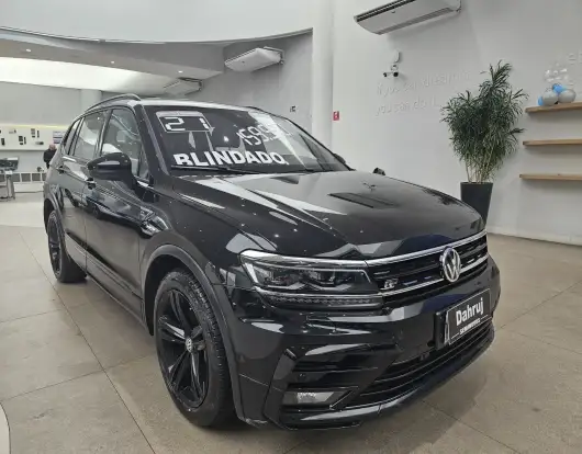 VOLKSWAGEN-TIGUAN-2020