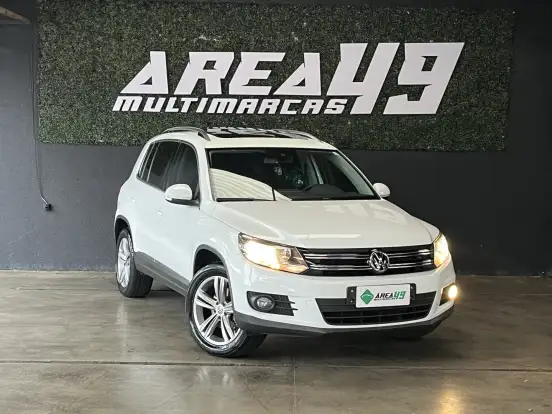 VOLKSWAGEN-TIGUAN-2.0 TSI 16V TURBO GASOLINA 4P TIPTRONIC VOLKSWAGEN-TIGUAN-2015