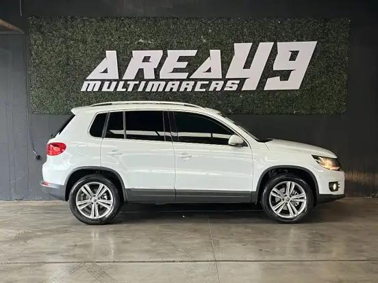 VOLKSWAGEN-TIGUAN-2.0 TSI 16V TURBO GASOLINA 4P TIPTRONIC VOLKSWAGEN-TIGUAN-2015