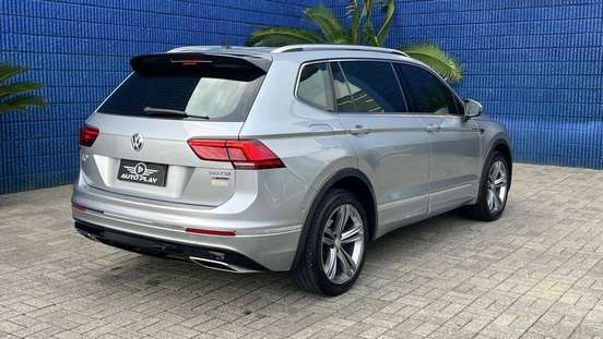 VOLKSWAGEN-TIGUAN-2019