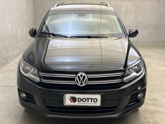VOLKSWAGEN-TIGUAN-2013