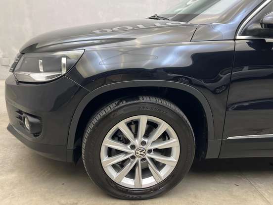 VOLKSWAGEN-TIGUAN-2013