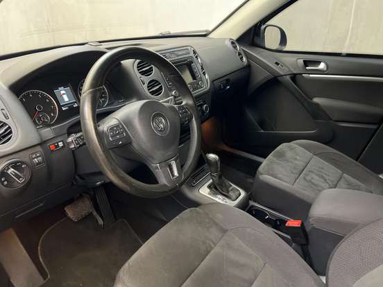 VOLKSWAGEN-TIGUAN-2.0 TSI 16V TURBO GASOLINA 4P TIPTRONIC VOLKSWAGEN-TIGUAN-2013