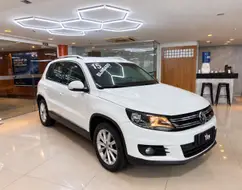 VOLKSWAGEN TIGUAN 2.0 TSI 16V TURBO GASOLINA 4P TIPTRONIC VOLKSWAGEN TIGUAN 2.0 TSI 16V TURBO GASOLINA 4P TIPTRONIC