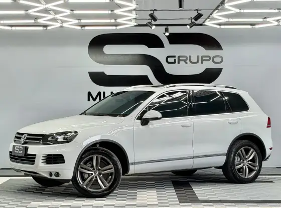 VOLKSWAGEN TOUAREG 4.2 R LINE V8 32V GASOLINA 4P TIPTRONIC