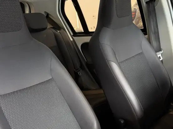 VOLKSWAGEN-UP-1.0 170 TSI TOTAL FLEX XTREME 4P MANUAL VOLKSWAGEN-UP-2019