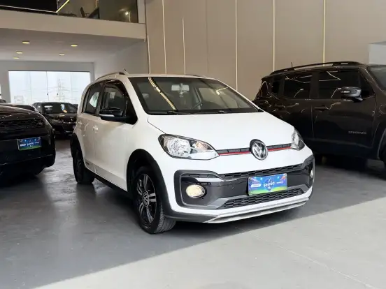 VOLKSWAGEN-UP-1.0 170 TSI TOTAL FLEX XTREME 4P MANUAL VOLKSWAGEN-UP-2019
