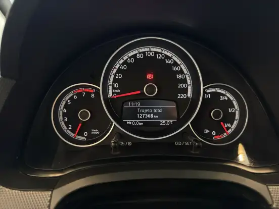 VOLKSWAGEN-UP-1.0 170 TSI TOTAL FLEX XTREME 4P MANUAL VOLKSWAGEN-UP-2019