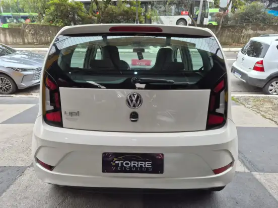 VOLKSWAGEN-UP-2017
