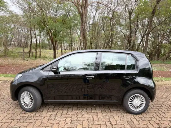 VOLKSWAGEN-UP-2017