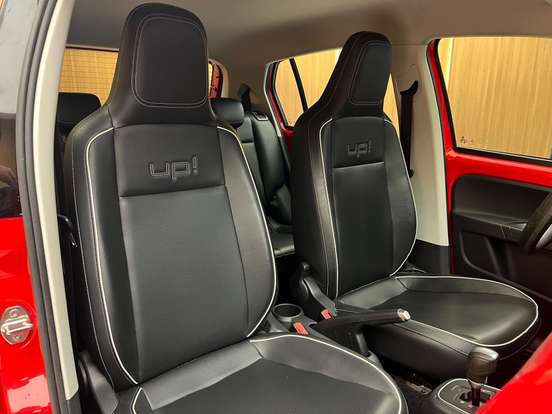 VOLKSWAGEN-UP-1.0 MPI HIGH UP 12V FLEX 4P AUTOMATIZADO VOLKSWAGEN-UP-2016