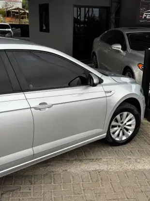 VOLKSWAGEN-VIRTUS-2018