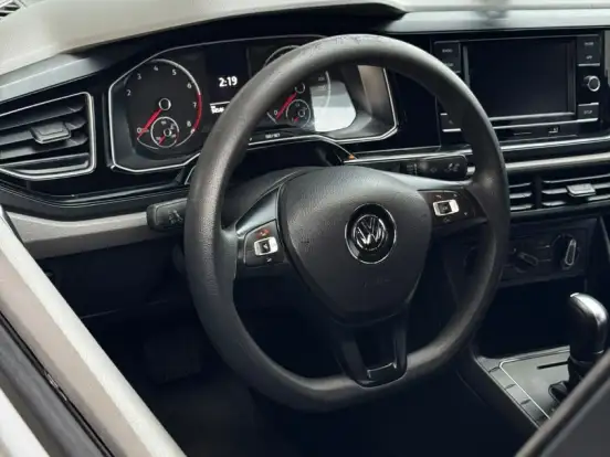 VOLKSWAGEN-VIRTUS-1.0 200 TSI COMFORTLINE AUTOMÁTICO VOLKSWAGEN-VIRTUS-2018