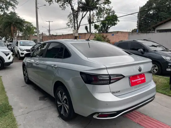 VOLKSWAGEN-VIRTUS-2024