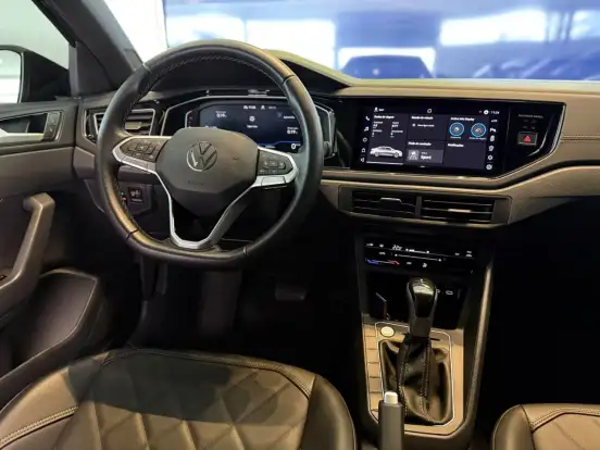 VOLKSWAGEN-VIRTUS-2023