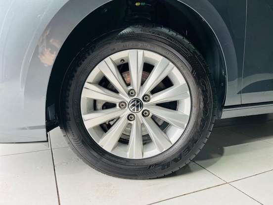 VOLKSWAGEN-VIRTUS-1.0 170 TSI AUTOMÁTICO VOLKSWAGEN-VIRTUS-2025