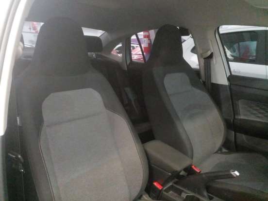 VOLKSWAGEN-VIRTUS-1.0 170 TSI AUTOMÁTICO VOLKSWAGEN-VIRTUS-2025