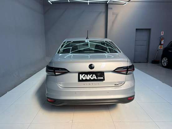 VOLKSWAGEN-VIRTUS-2024