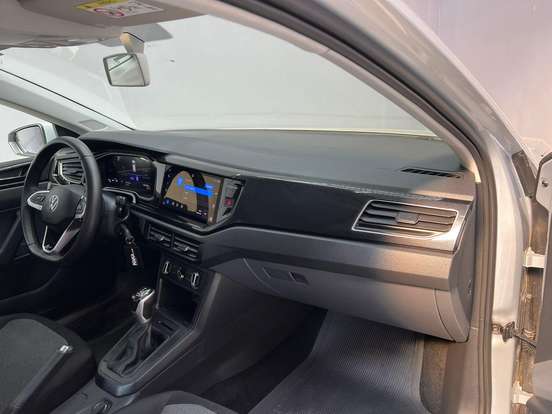 VOLKSWAGEN-VIRTUS-2024