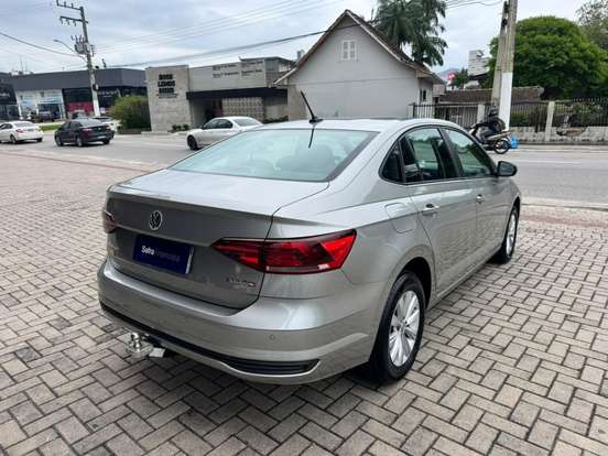 VOLKSWAGEN-VIRTUS-2022