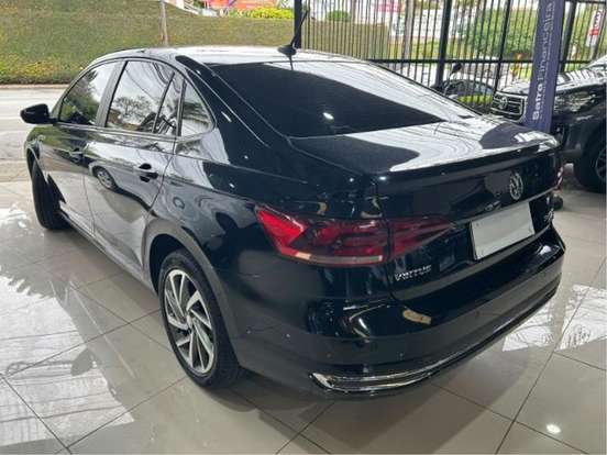 VOLKSWAGEN-VIRTUS-1.0 200 TSI HIGHLINE AUTOMÁTICO VOLKSWAGEN-VIRTUS-2018