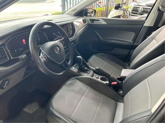 VOLKSWAGEN-VIRTUS-1.0 200 TSI HIGHLINE AUTOMÁTICO VOLKSWAGEN-VIRTUS-2018