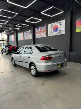 VOLKSWAGEN-VOYAGE-1.0 MI TRENDLINE 8V FLEX 4P MANUAL VOLKSWAGEN-VOYAGE-2015