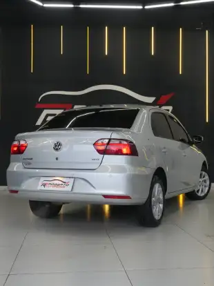 VOLKSWAGEN-VOYAGE-2021