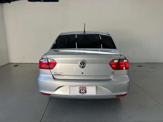 VOLKSWAGEN-VOYAGE-1.0 12V MPI TOTALFLEX 4P MANUAL VOLKSWAGEN-VOYAGE-2020