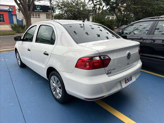 VOLKSWAGEN-VOYAGE-2022